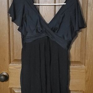 Chic Black Ruffled One-Piece Swimsuit